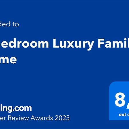 2-Bedroom Luxury Family Home Flojitá Kültér fotó