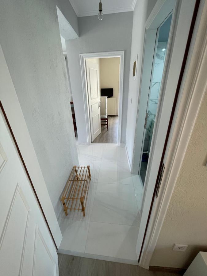 2-Bedroom Luxury Family Home Flojitá Kültér fotó