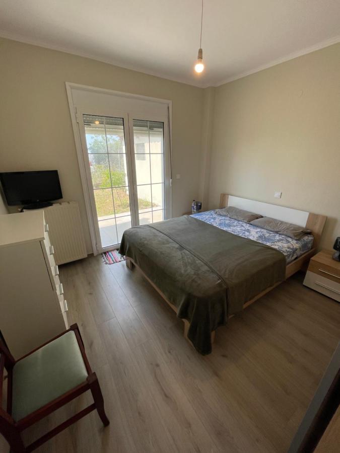 2-Bedroom Luxury Family Home Flojitá Kültér fotó