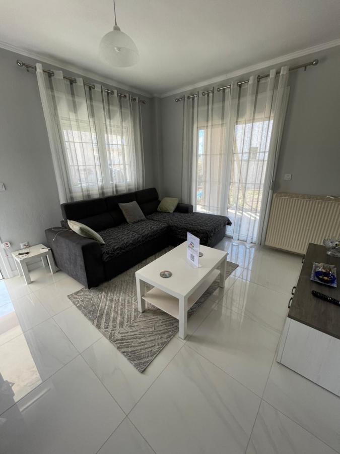 2-Bedroom Luxury Family Home Flojitá Kültér fotó