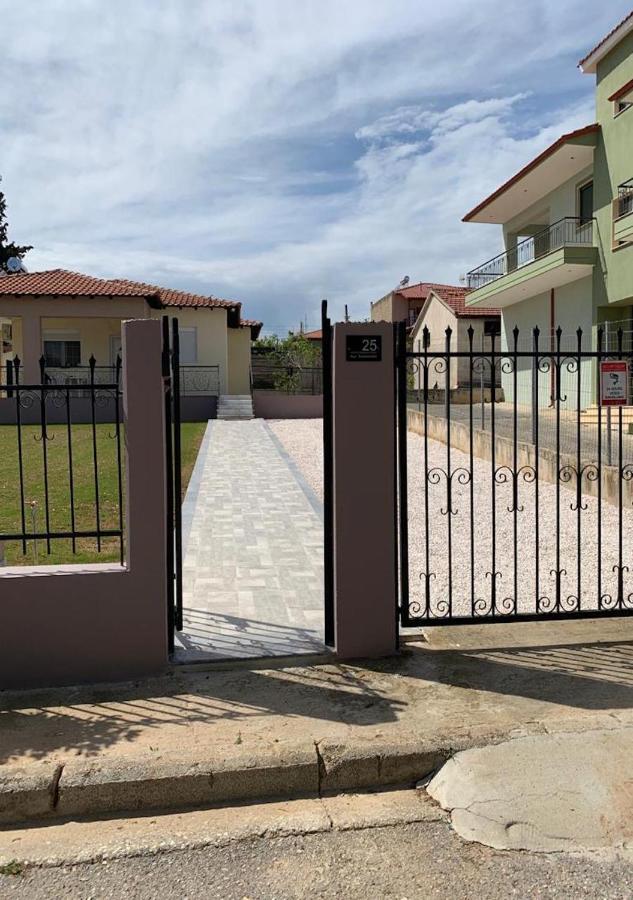 2-Bedroom Luxury Family Home Flojitá Kültér fotó
